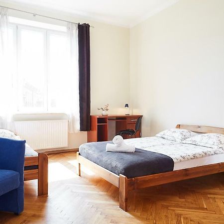 Green Yard Apartment Krowoderska Street Krakau Buitenkant foto